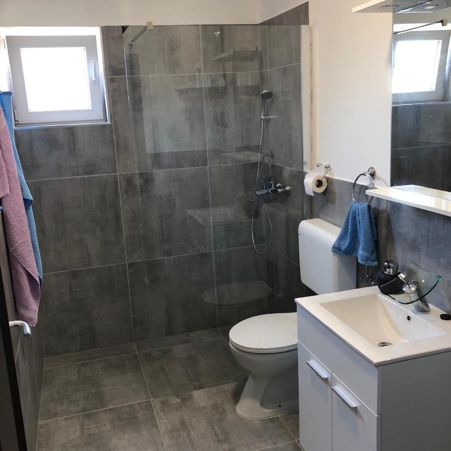 Apartmani Bm Biograd Na Moru Exterior photo